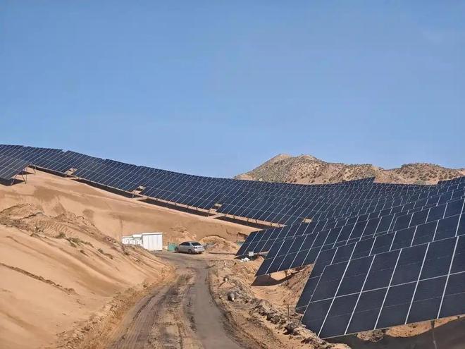 地下海洋与塑料消费 塔里木盆地的生态警示与可持续发展之路